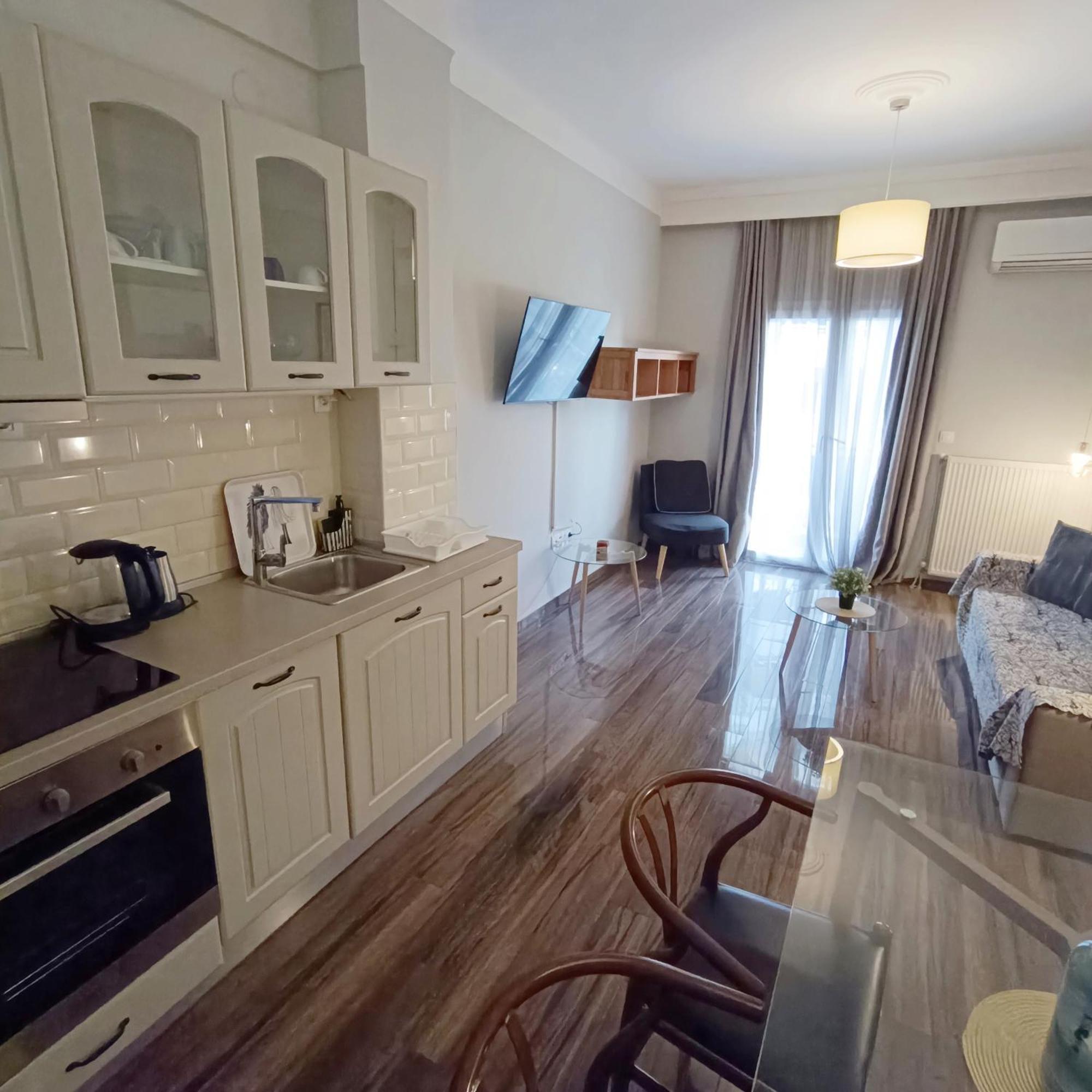 Luxury Apartment In The Heart Of The City. Tesalónica Exterior foto